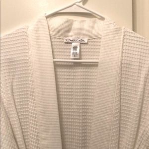 Oscar de la Renta Luxe Waffle Spa Robe